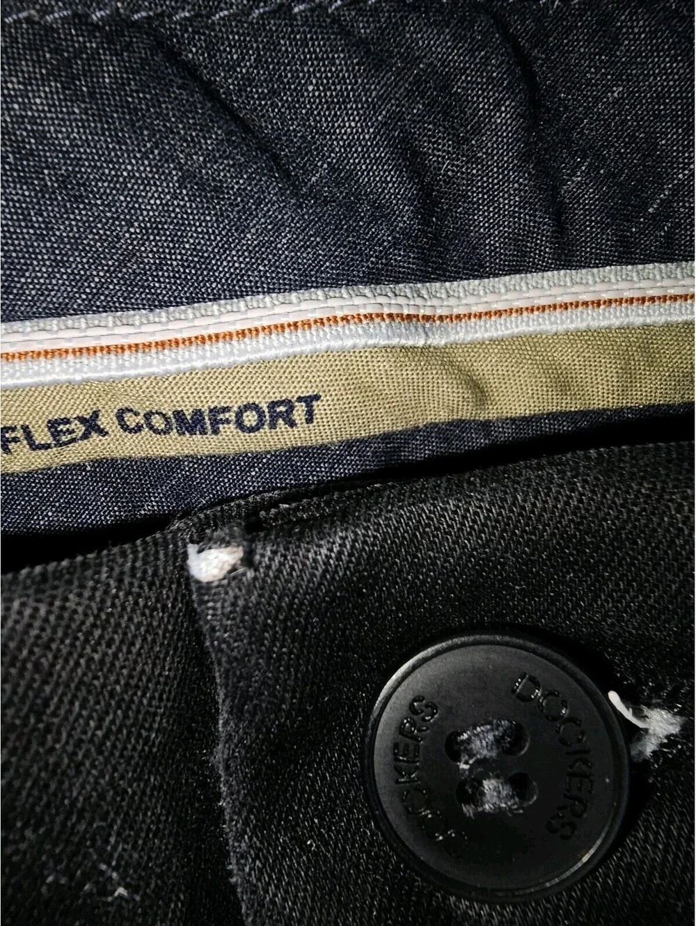 Dockers signature khaki